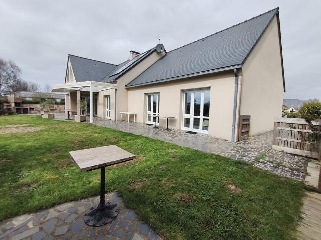 Maison de luxe de 5 chambres en vente à Bréville sur Mer, Normandie