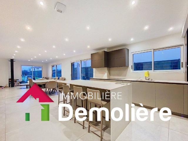 Maison de luxe de 5 chambres en vente à Mundolsheim, Grand Est