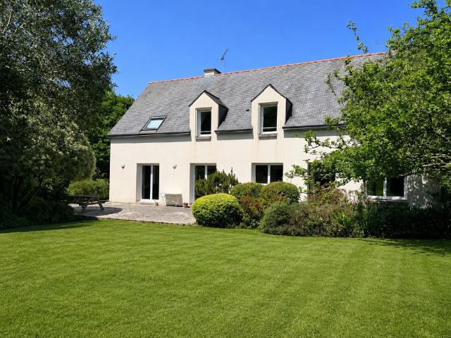 Maison de luxe de 5 chambres en vente à Saint Cast le Guildo, France