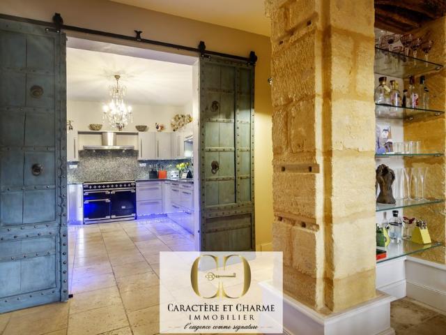 Maison de luxe de 5 chambres en vente à Sarlat la Canéda, France