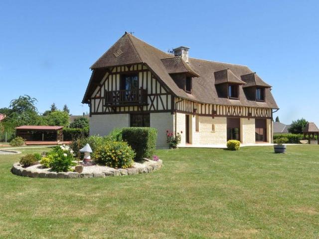 Maison de luxe de 5 chambres en vente à Pacy sur Eure, France
