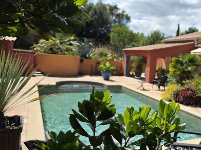 Maison de luxe de 5 chambres en vente à Peri, Corse
