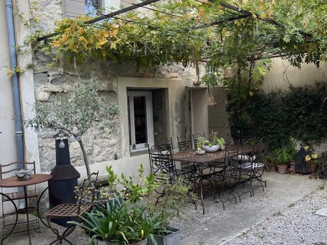 Maison de luxe de 5 pièces en vente à Maillane, France