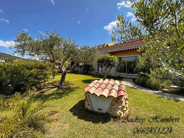 Maison de luxe de 5 pièces en vente à Manosque, France