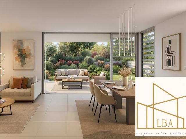Maison de luxe de 5 pièces en vente à Marseille, France