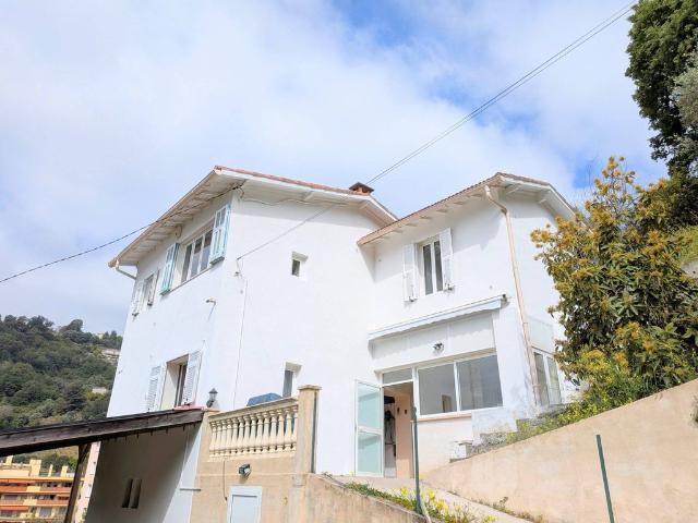 Maison de luxe de 5 pièces en vente à Menton, France
