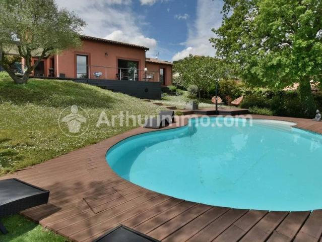Maison de luxe de 5 pièces en vente à Montjoire, Occitanie