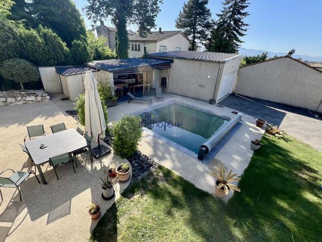 Maison de luxe de 5 pièces en vente à Mours Saint Eusèbe, France
