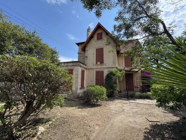Maison de luxe de 5 pièces en vente à Antibes, Provence Alpes Côte d'Azur