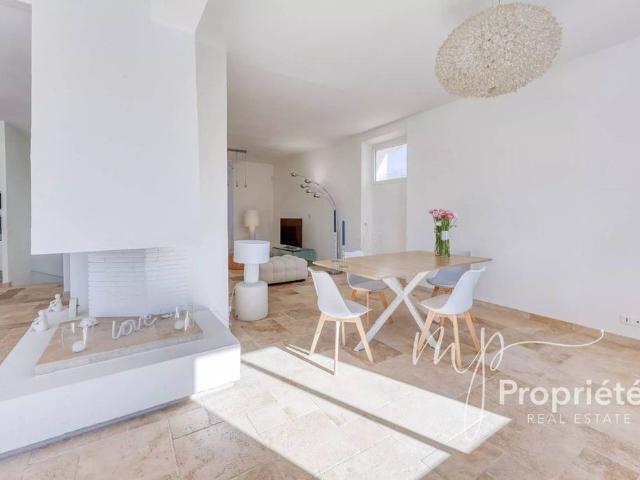 Maison de luxe de 5 pièces en vente à Bormes les Mimosas, France