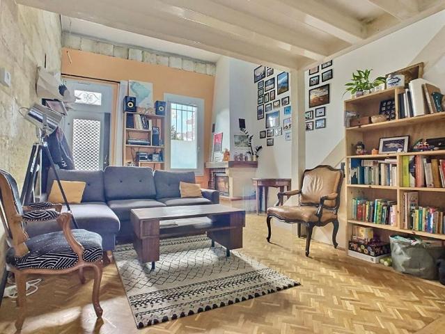 Maison de luxe de 5 pièces en vente à Bordeaux, France