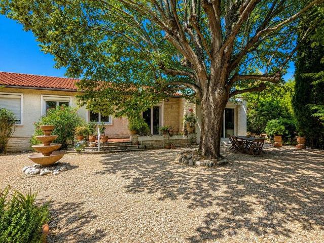 Maison de luxe de 5 pièces en vente à Cenon, Nouvelle Aquitaine
