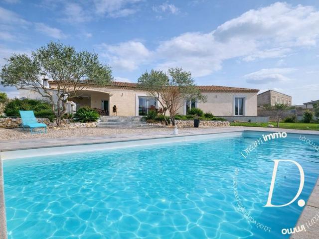 Maison de luxe de 5 pièces en vente à Cessenon sur Orb, France