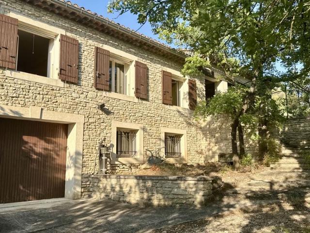 Maison de luxe de 5 pièces en vente à Gordes, Provence Alpes Côte d'Azur