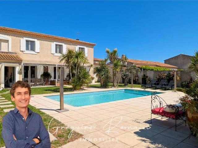 Maison de luxe de 5 pièces en vente à Istres, Provence Alpes Côte d'Azur