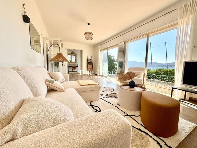 Maison de 5 pièces de luxe en vente à La Seyne sur Mer, France