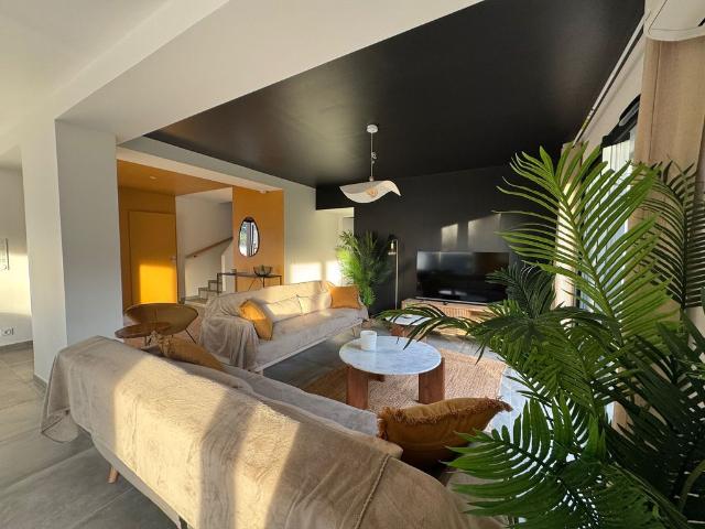 Maison de luxe de 5 pièces en vente à Limonest, Auvergne Rhône Alpes