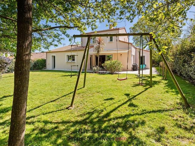 Maison de luxe de 5 pièces en vente à Pornic, France