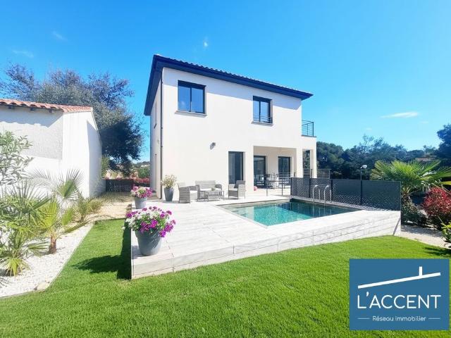 Maison de luxe de 5 pièces en vente à Poulx, France