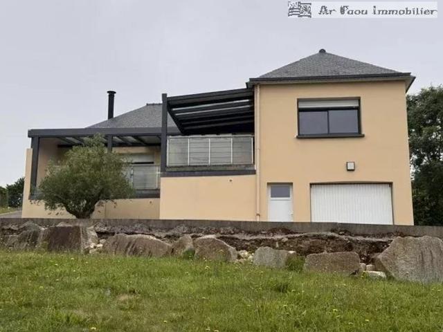 Maison de luxe de 5 pièces en vente à Rosnoën, Bretagne