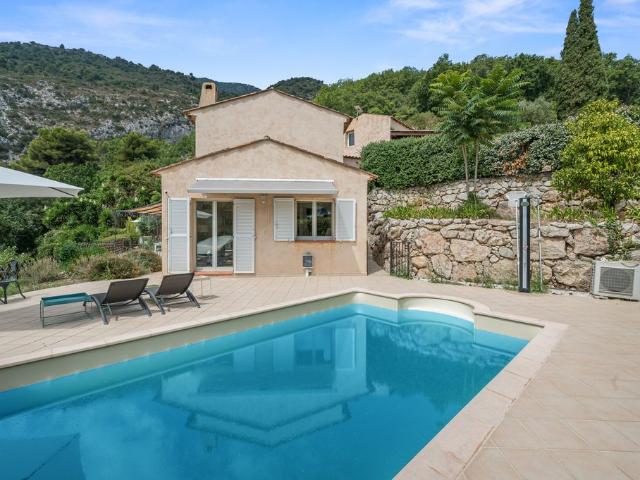 Maison de luxe de 5 pièces en vente à Roquebrune Cap Martin, Provence Alpes Côte d'Azur