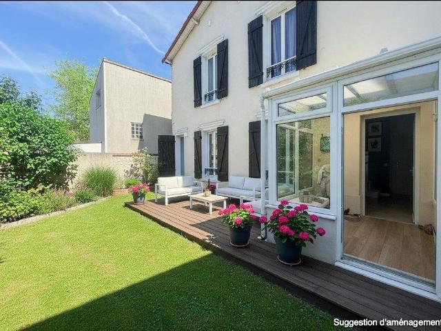 Maison de luxe de 5 pièces en vente à Saint Cloud, Île de France