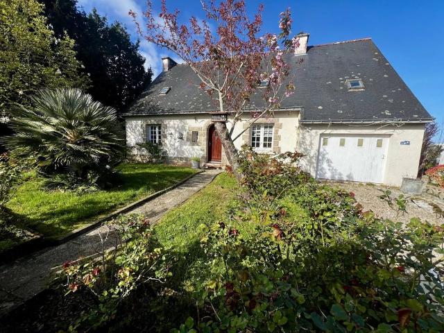Maison de luxe de 5 pièces en vente à Séné, Bretagne