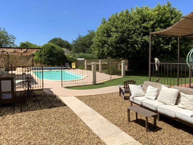 Maison de luxe de 5 pièces en vente à Uzès, Occitanie