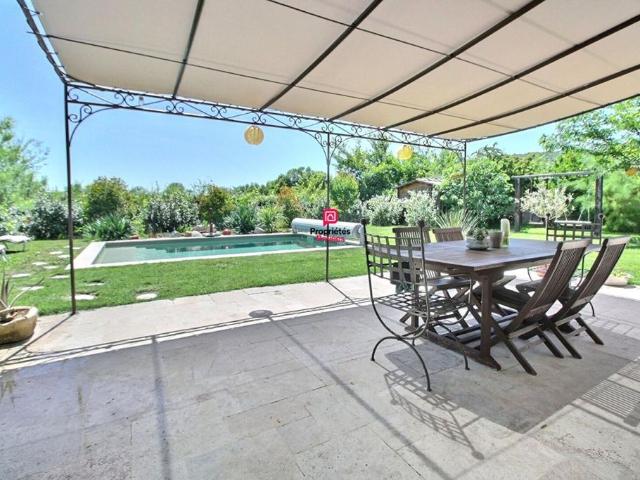 Maison de luxe de 5 pièces en vente à Vacquières, Occitanie