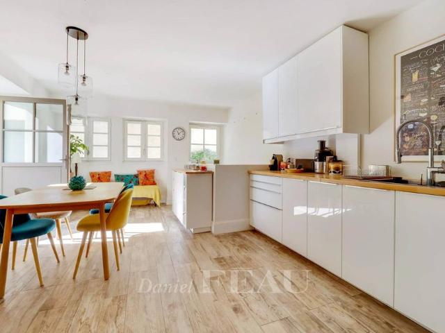 Maison de luxe de 5 pièces en vente à Versailles, Île de France