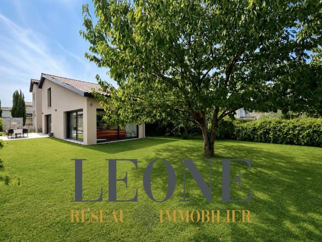 Maison de luxe de 5 pièces en vente à Vourles, France