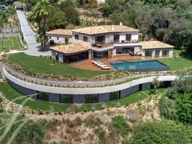 Maison de luxe de 630 m2 en location Cannes, France