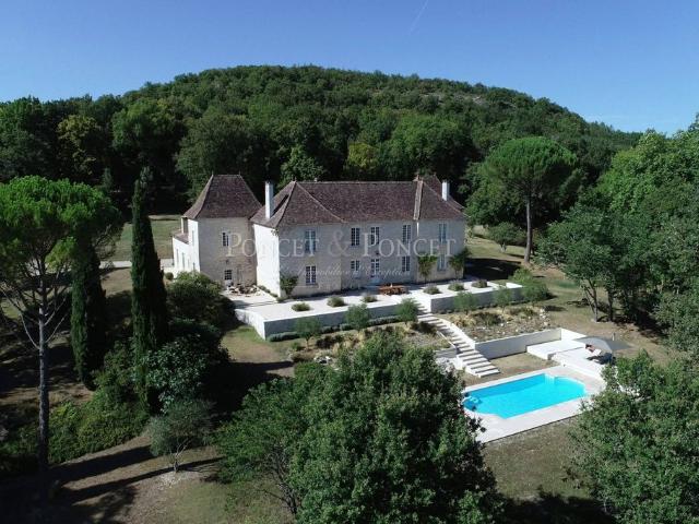 Maison de luxe de 665 m2 en vente Cahors, Occitanie