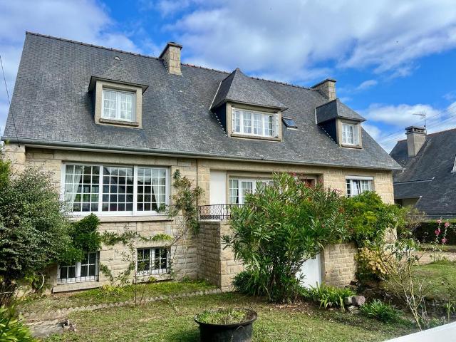 Maison de luxe de 6 chambres en vente à Saint Cast le Guildo, France