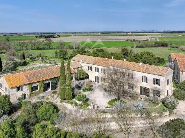 Maison de luxe de 723 m2 en vente Saint Rémy de Provence, Provence Alpes Côte d'Azur