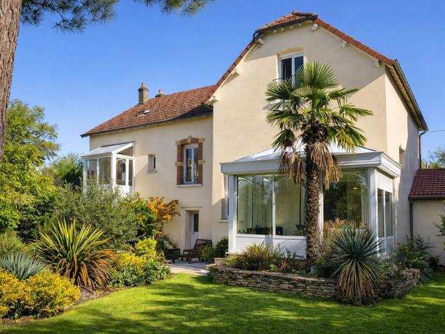 Maison de luxe de 6 pièces en vente à Nuits Saint Georges, Bourgogne Franche Comté