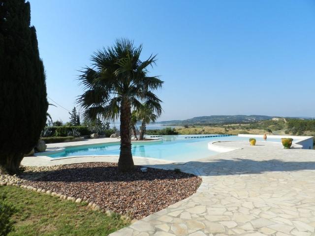 Maison de luxe de 6 pièces en vente à Narbonne, Occitanie