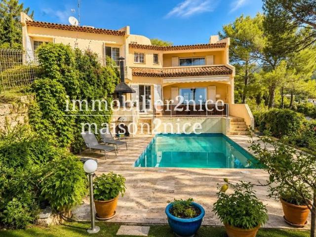 Maison de luxe de 6 pièces en vente à Nice, France