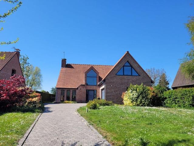 Maison de luxe de 6 pièces en vente à Nomain, Hauts de France