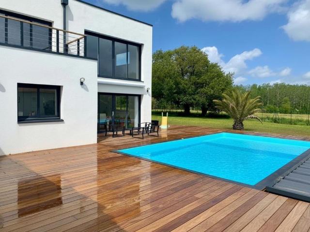 Maison de luxe de 6 pièces en vente à Oudon, Pays de la Loire