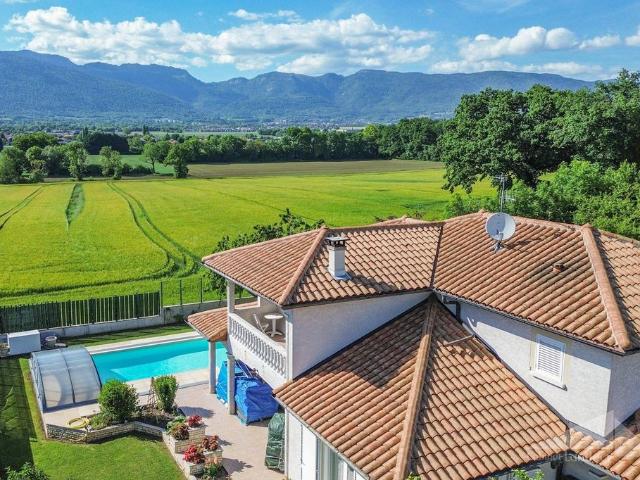 Maison de luxe de 6 pièces en vente à Ornex, Auvergne Rhône Alpes