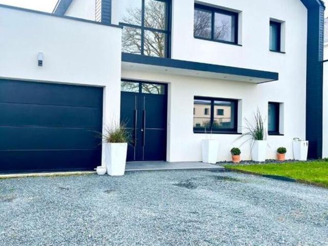 Maison de luxe de 6 pièces en vente à Avrillé, Pays de la Loire