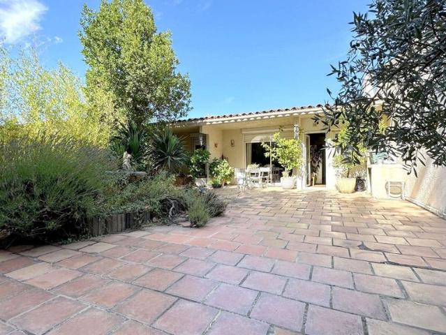 Maison de luxe de 6 pièces en vente à Aix en Provence, Provence Alpes Côte d'Azur