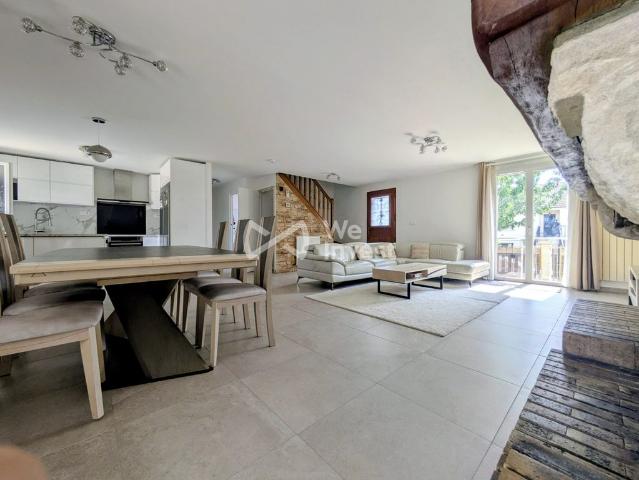 Maison de luxe de 6 pièces en vente à Bezons, France