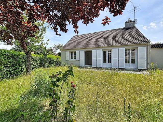 Maison de luxe de 6 pièces en vente à Bois le Roi, Île de France