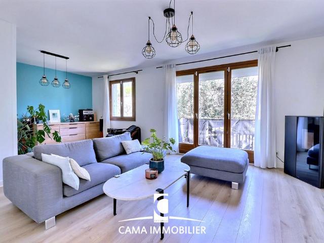 Maison de luxe de 6 pièces en vente à Châteaufort, Île de France