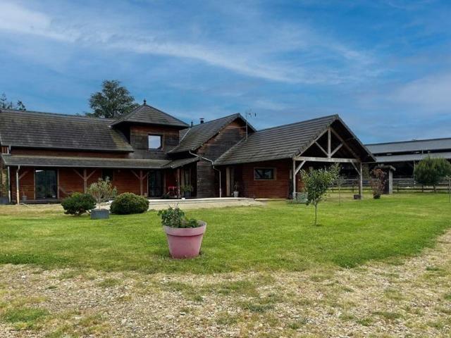 Maison de luxe de 6 pièces en vente à Cluny, Bourgogne Franche Comté