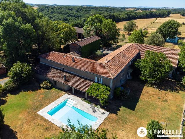 Maison de luxe de 6 pièces en vente à Fréjairolles, France