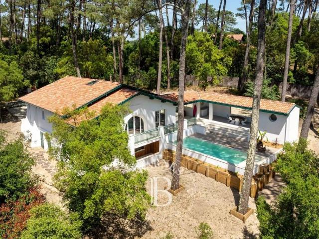 Maison de luxe de 6 pièces en vente à Hossegor, Nouvelle Aquitaine