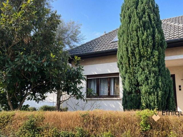 Maison de luxe de 6 pièces en vente à Strasbourg, Grand Est